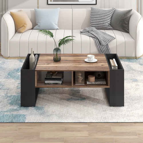 Couchtisch in Holzmaserung