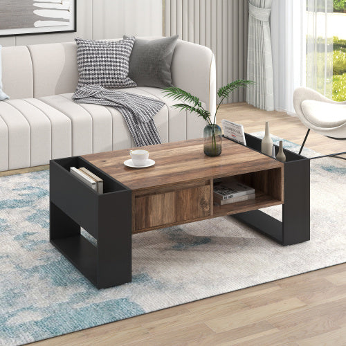 Couchtisch in Holzmaserung